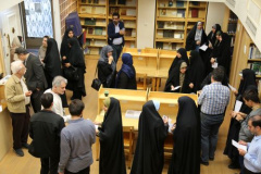 بازدید علمی دانشجویان از کنیسه، کلیسا، آتشکده و کتابخانه به همت انجمن علمی ادیان و مذاهب دانشگاه بین المللی مذاهب اسلامی