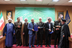 پژوهشگران برگزیده سال ۱۴۰۲ دانشگاه بین المللی مذاهب اسلامی معرفی شدند