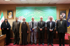 پژوهشگران برگزیده سال ۱۴۰۲ دانشگاه بین المللی مذاهب اسلامی معرفی شدند