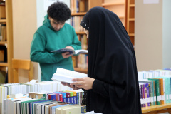 نمایشگاه کتاب های جدید و تازه خریداری شده کتابخانه مرکزی