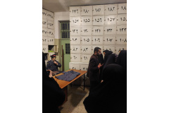 بازدید دانشجویان دانشگاه از موزه عبرت به مناسبت ایام‌الله دهه فجر