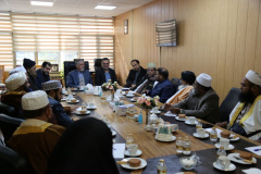 گزارش تصویری// دیدار هیئتی از اساتید و فرهیختگان اهل سنت کشور بنگلادش با ریاست دانشگاه