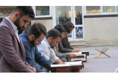 گزارش تصویری مراسم انس با قرآن و افطاری دانشجویان خوابگاهی دانشگاه بین‌المللی مذاهب اسلامی به همت معاونت دانشجویی و فرهنگی در محوطه واحدمرکزی/  دوشنبه ۲۰ فروردین مصادف با ۲۸ ماه مبارک رمضان