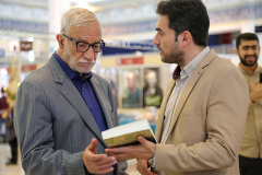 پنجمین روز از غرفه دانشگاه بین المللی مذاهب اسلامی در سی و پنجمین نمایشگاه بین المللی کتاب تهران
