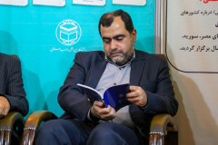 غرفه دانشگاه بین المللی مذاهب اسلامی در روز هشتم و نهم از سی و پنجمین نمایشگاه بین المللی کتاب تهران