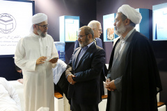 بازدید ریاست محترم دانشگاه بین المللی مذاهب اسلامی از غرفه‌های دانشگاه در سی و ششمین نمایشگاه کتاب تهران