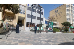 برپایی نمایشگاه اتحاد مقدس به مناسبت هفته دفاع مقدس در محوطه واحدمرکزی دانشگاه بین‌المللی مذاهب اسلامی