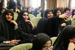 آئین معارفه نو دانشجویان مقطع کارشناسی ورودی 1404 دانشگاه بین المللی مذاهب اسلامی